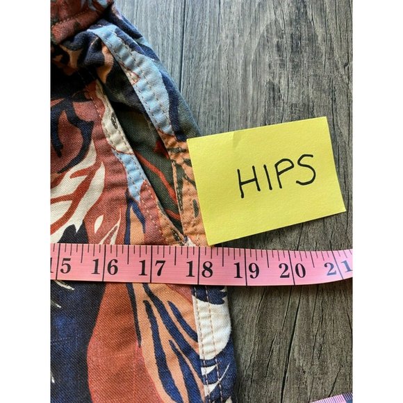 L.L. Bean Signature Salmon Pink Twill Cotton Foliage Print Pull-On Shorts XS - Picture 12 of 12